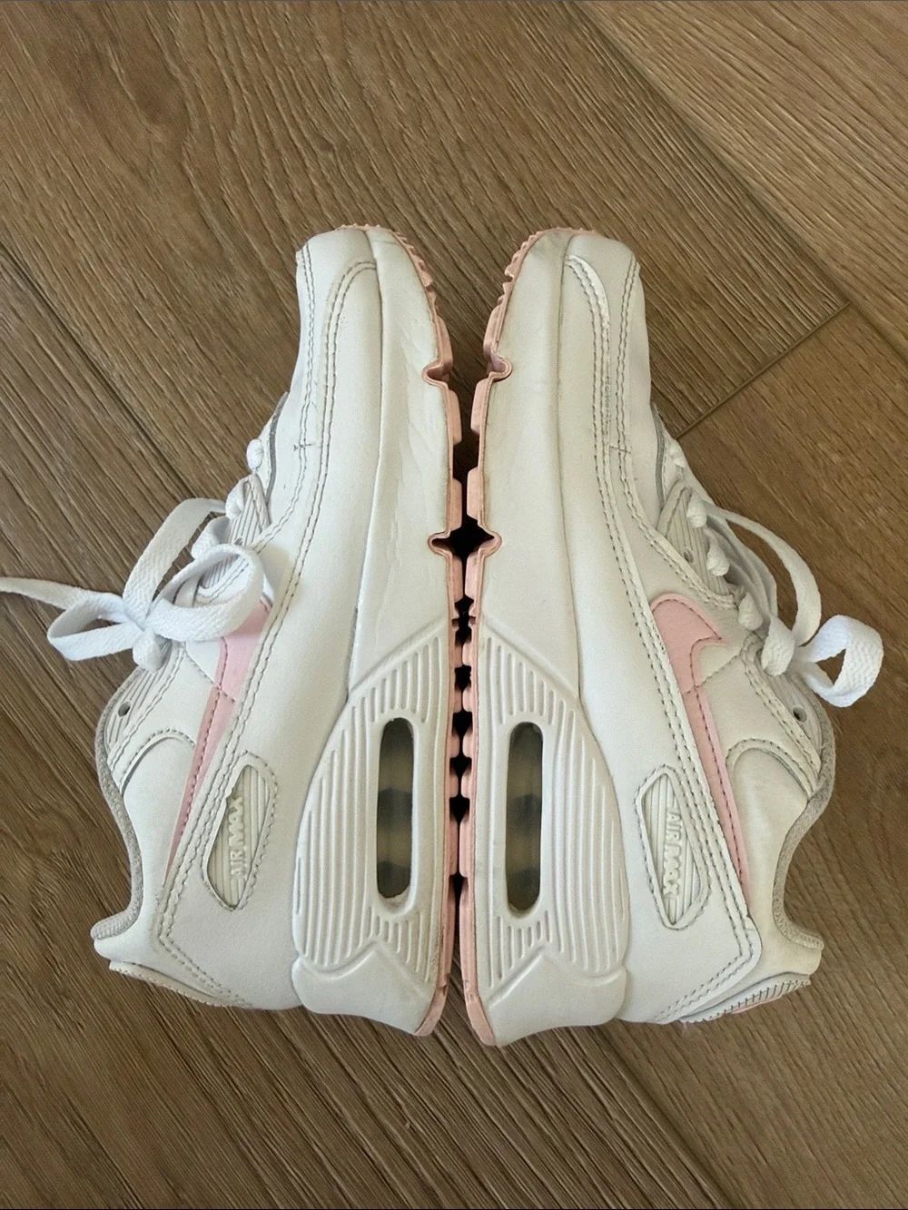 NIKE AIR - Kids White Sneakers with Pink Accent - Casual Lace-Up Shoes -2Y - Picture 4 of 6